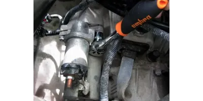 Стартер нагрівається — причини, як перевірити та запобігти